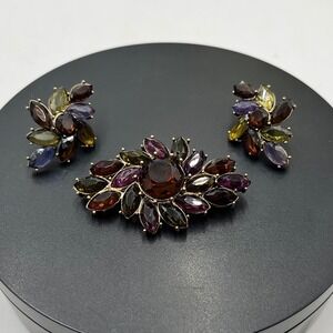 Monet Purple Green Brown
Crystal Pin Brooch Earring Set Signed demi-parure